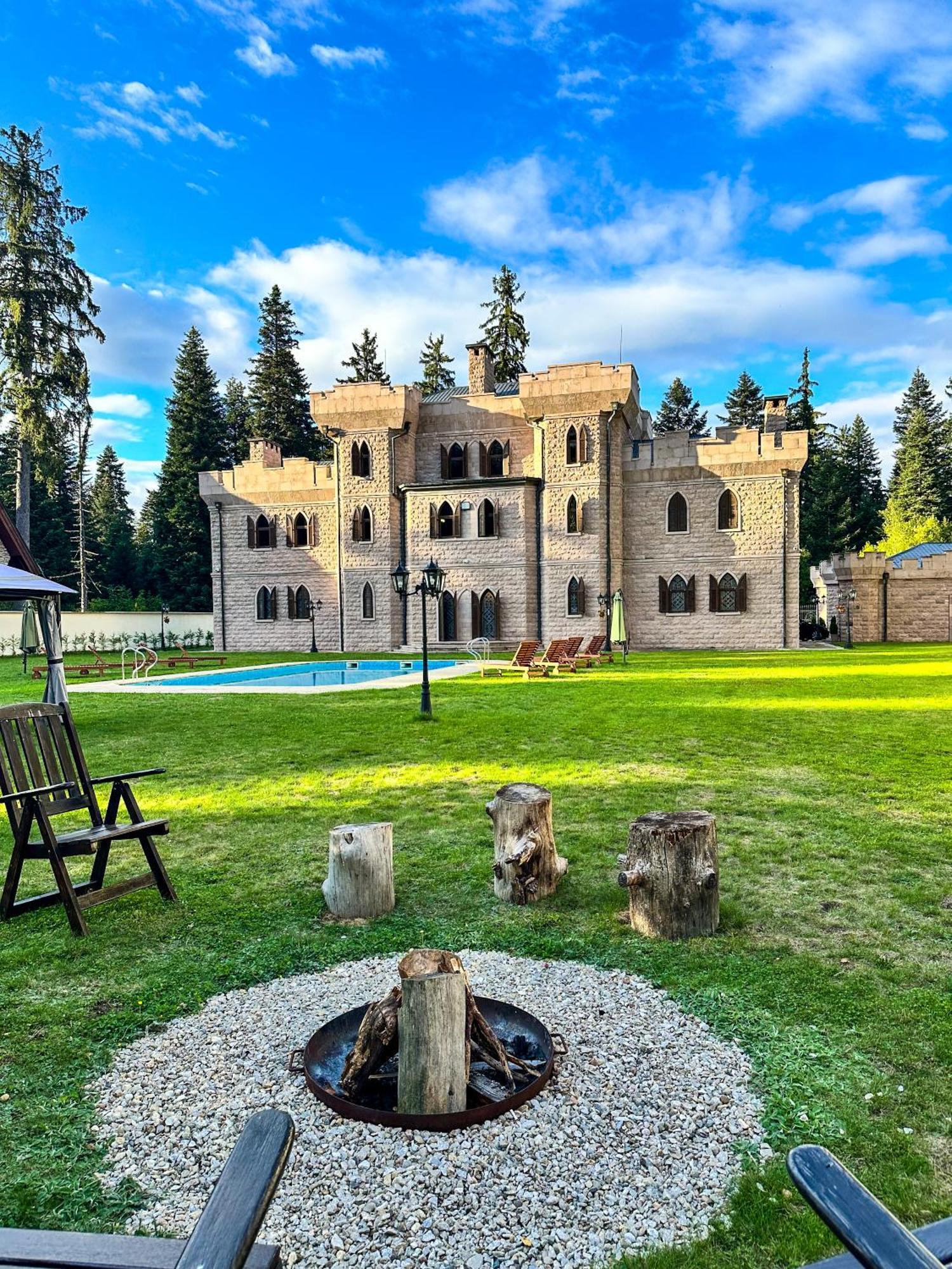 The Castle - Your Unique Way Of Retreat Borovets Eksteriør billede