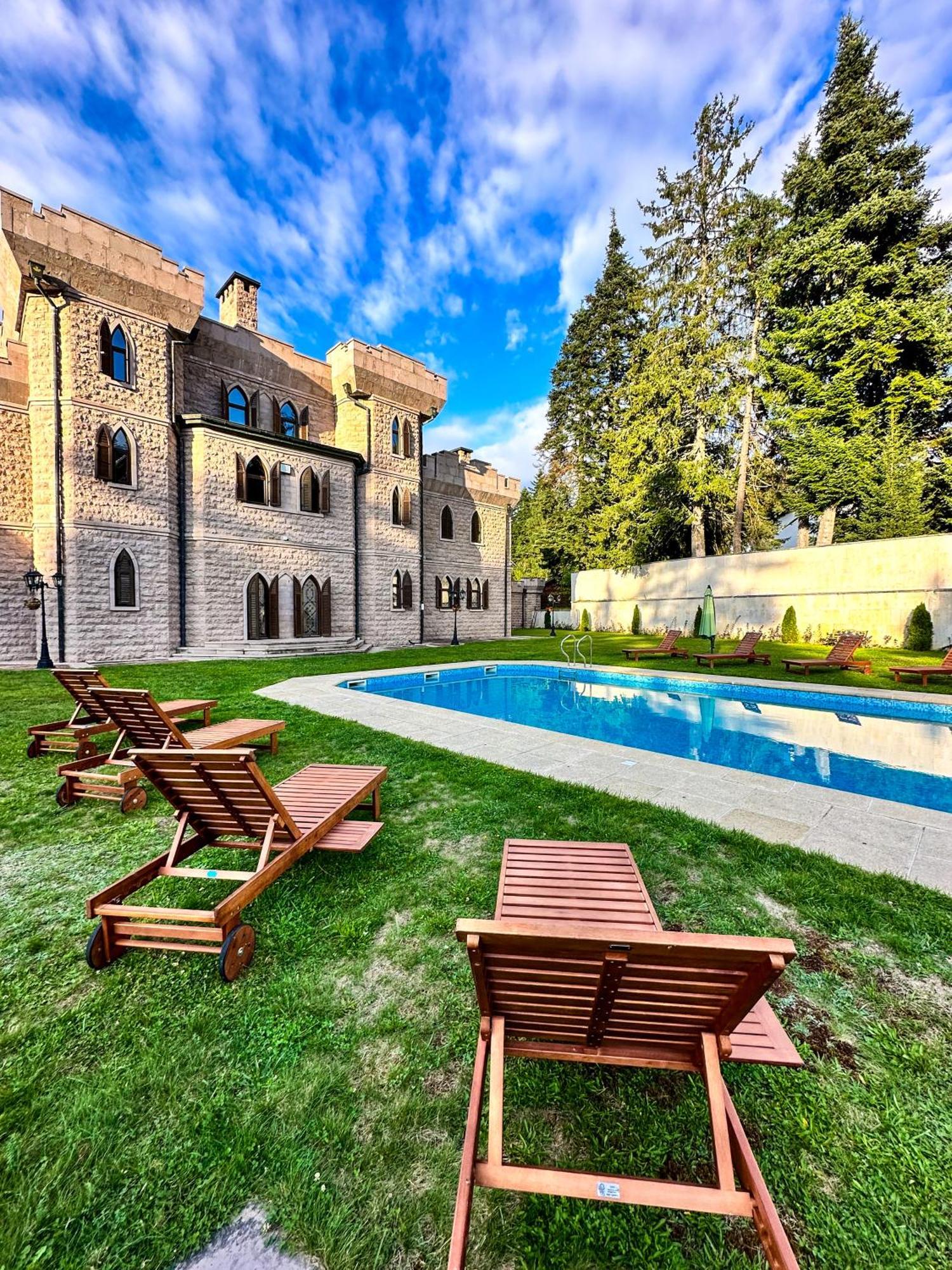 The Castle - Your Unique Way Of Retreat Borovets Eksteriør billede